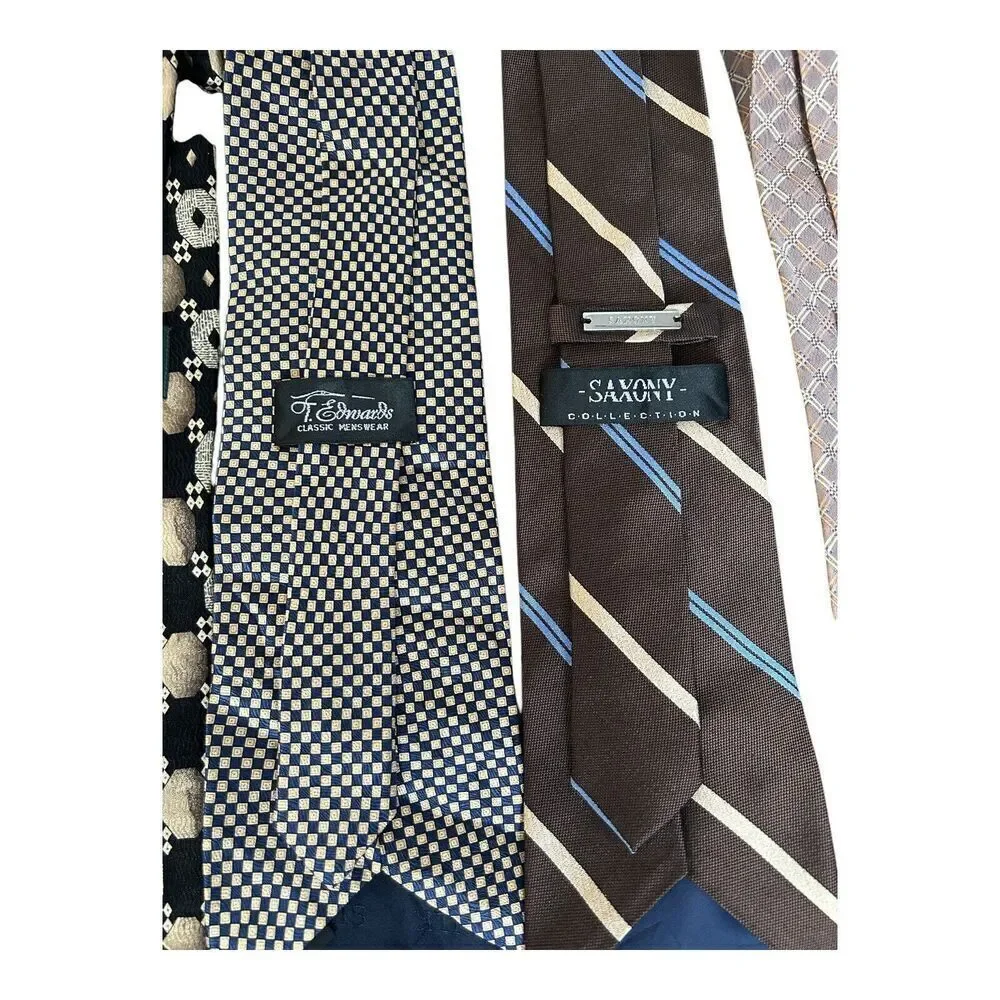 LOT OF 7 MENS SILK TIES-FAMOUS BRANDS-MIXED COLORS-SEE PHOTOS-IDEAL FOR GIFTING
